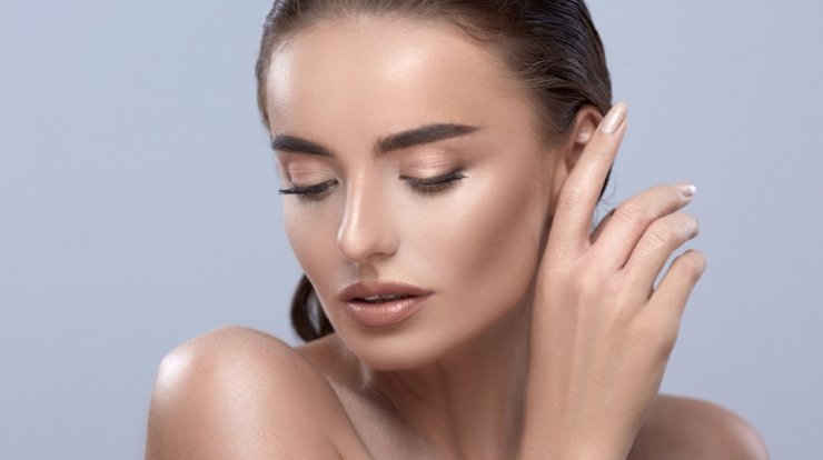 5 top προϊόντα που πρέπει να προσθέσεις στη skincare και beauty routine σου