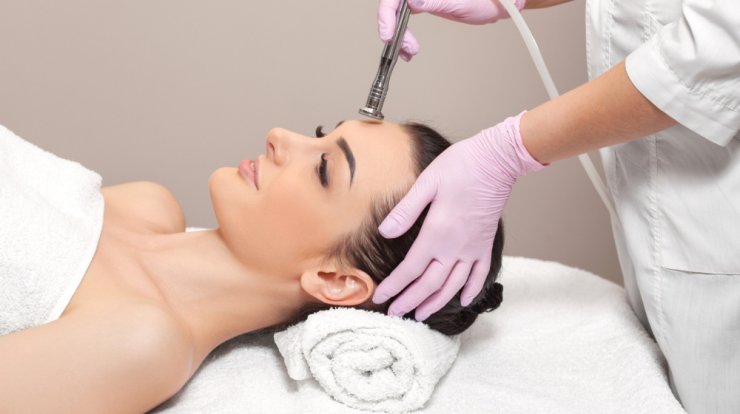Diamond facial treatment: Έτσι θα αποκτήσεις φωτεινή και λεία επιδερμίδα πριν το καλοκαίρι