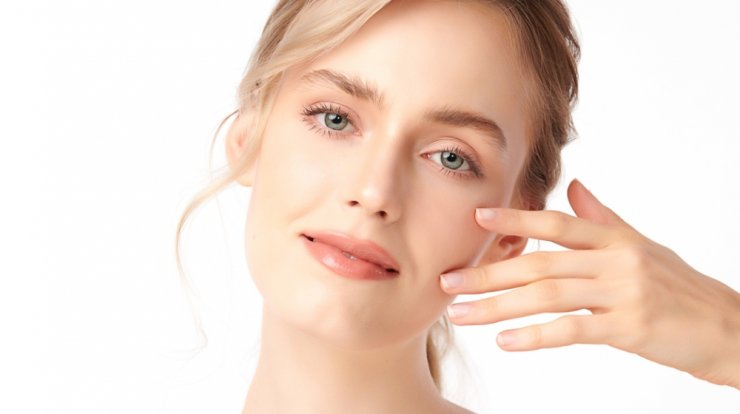 Mesoboost: Η θεραπεία προσώπου που προσφέρει αποτελέσματα μεσοθεραπείας χωρίς βελόνες