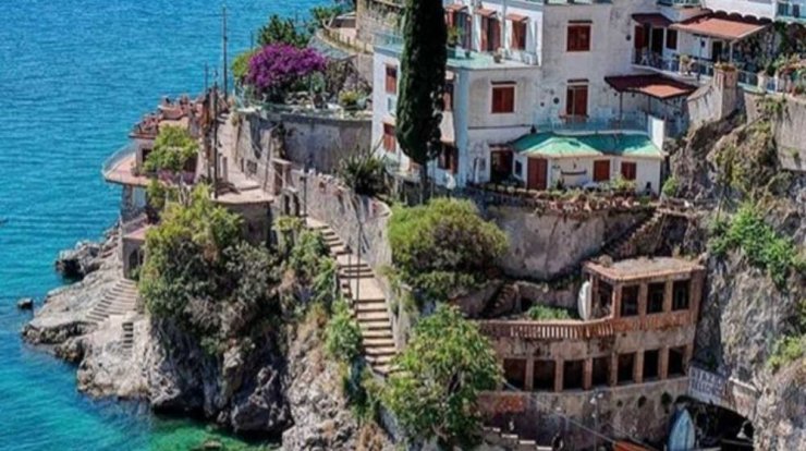 Επώνυμο ζευγάρι του νησιού μας πραγματοποιεί όμορφες διακοπές στην Ιταλία! [εικόνες]