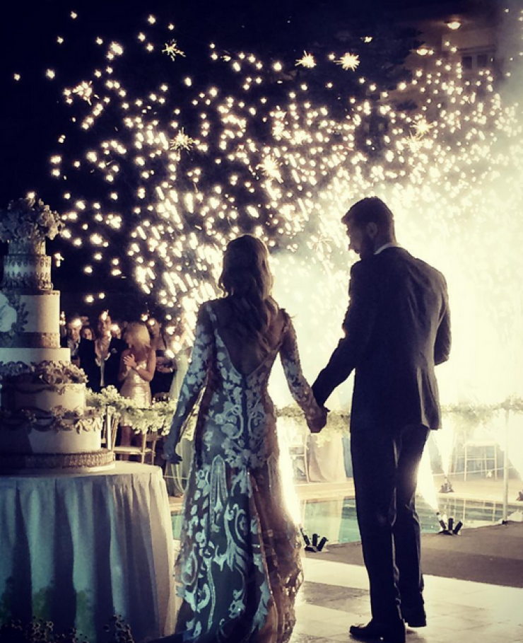 Ήβη Κυπριανού – Αλέξης Ζαχαρίου: Η εντυπωσιακή είσοδος του ζευγαριού!