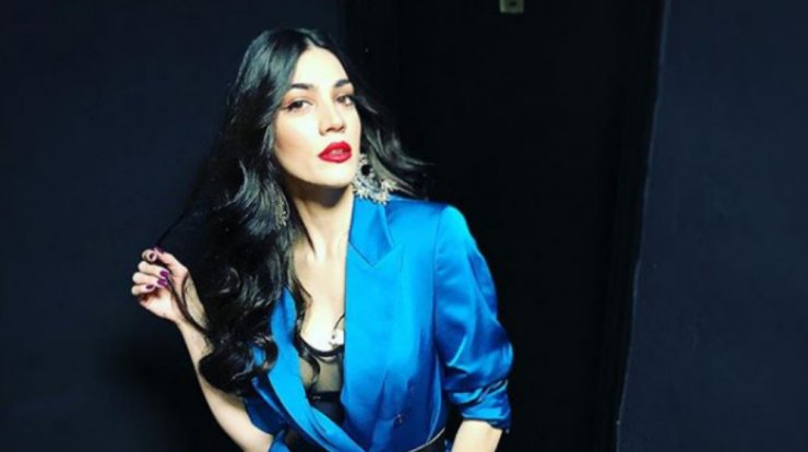 Ήβη Αδάμου: Το απρόοπτο που της συνέβη λίγο πριν βγει στη σκηνή και την άγχωσε!