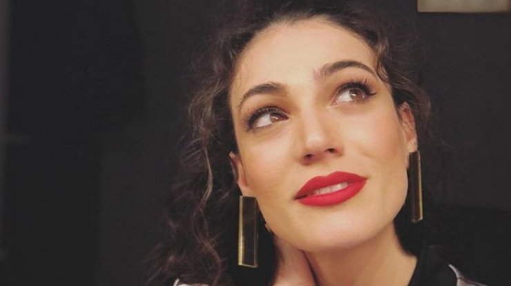 Ήβη Αδάμου: Αποκάλυψε πρώτη φορά πόσα κιλά πήρε στην εγκυμοσύνη!