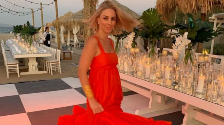 Ήβη Κυπριανού: Δημοσίευσε το πιο καλοκαιρινό στιγμιότυπο της οικογένειας της [εικόνα] 