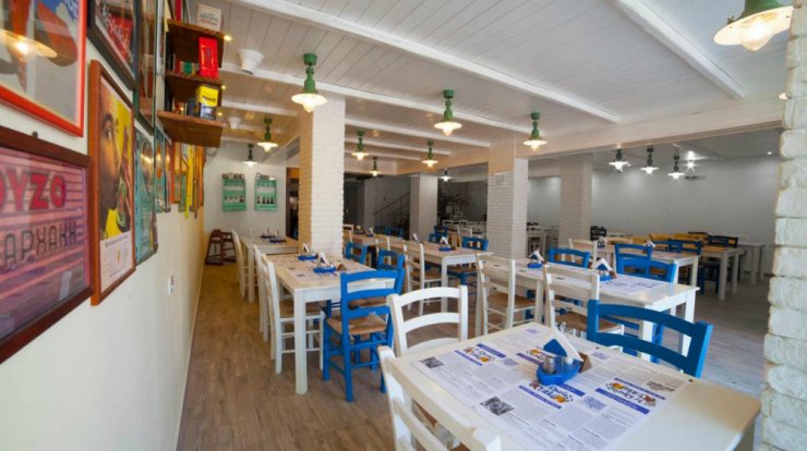 Ένα νέο μεζεδοπωλείο φέρνει γεύσεις από Ελλάδα στο πιάτο μας