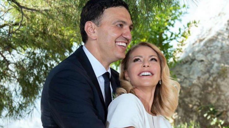 Βασίλης Κικίλιας: Ποια είναι η σχέση του με τα παιδιά της Τζένης Μπαλατσινού; [βίντεο]