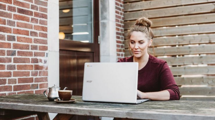 Πώς χτίζονται οι υγιείς σχέσεις στην εργασία;