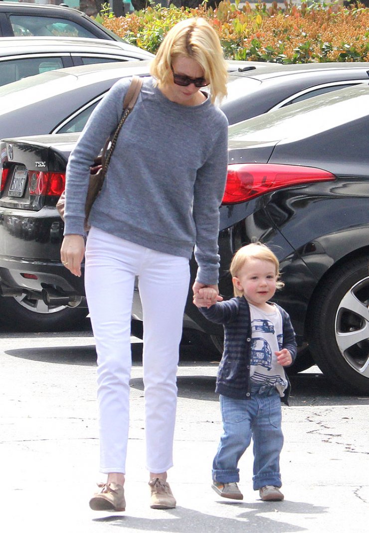 Αναγνωρίζετε αυτή τη διάσημη μαμά; 