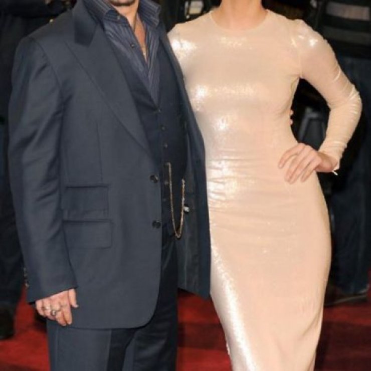 Tην έκανε ρεζίλι και τον χωρίζει. Ποιο διάσημο ζευγάρι περνάει κρίση;