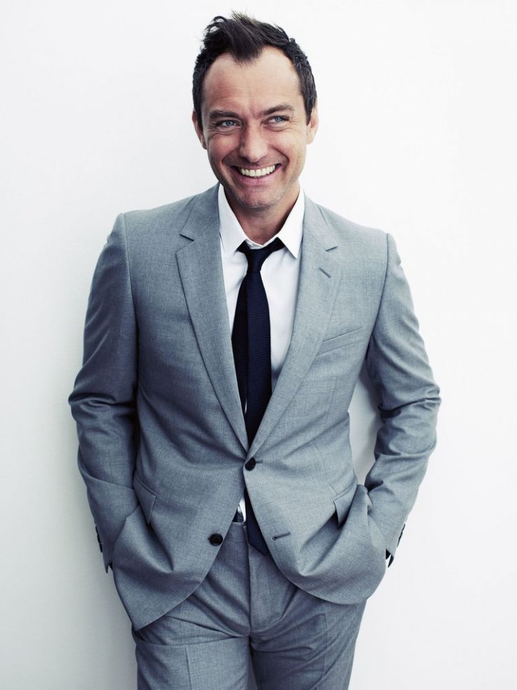 Ο γιος ζευγαριού της κυπριακής showbiz συναντήθηκε με τον Jude Law!