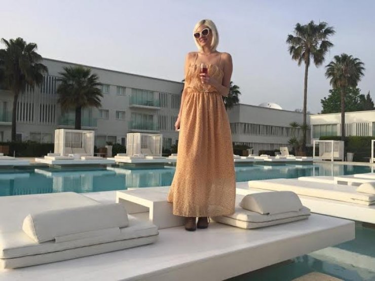 Το show της Τζούλιας Αλεξανδράτου σε Λεμεσό και Αγία Νάπα [εικόνες]