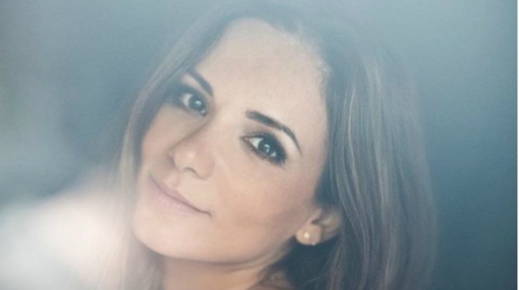 Χριστιάνα Καφά: Μιλάει για το βραχιολάκι που δημιούργησε για τη φετινή εκστρατεία της Madame Figaro για τον καρκίνο του μαστού!