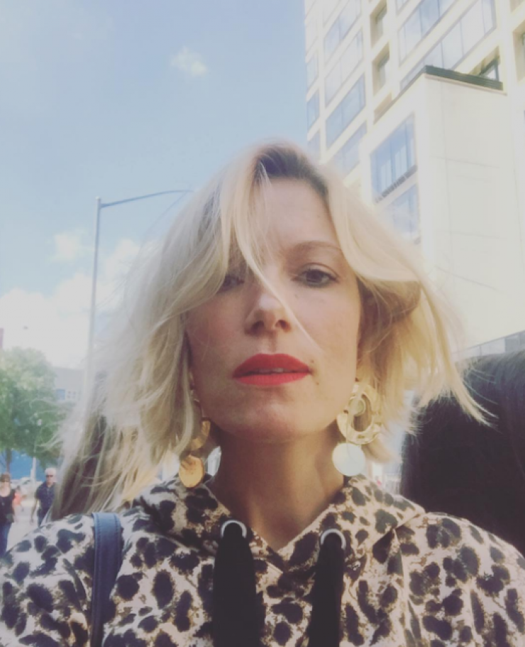 Η φουσκωμένη κοιλίτσα της Βίκυς Καγιά είναι πλέον εμφανής!