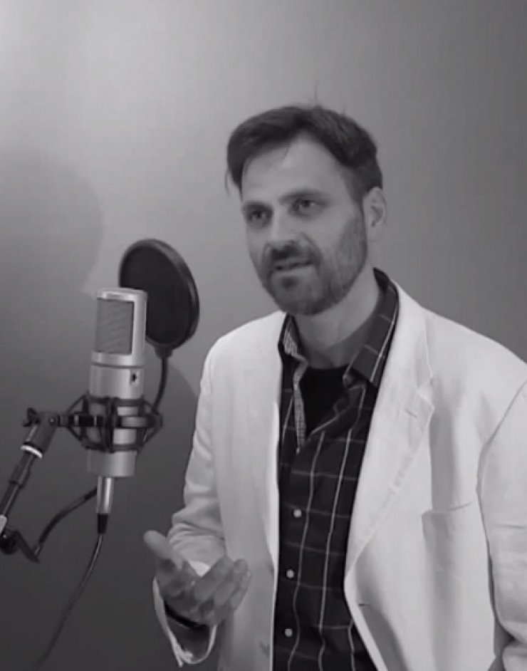 Το συγκινητικό δώρο του Κώστα Κακογιάννη στη μητέρα του [βίντεο]