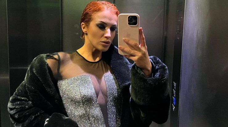 Κάλια Ελευθερίου: Υιοθέτησε την πιο διαχρονική τάση στο μακιγιάζ