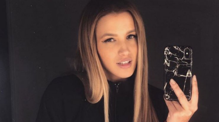 Κάλια Ελευθερίου: Δείτε πως την τρόλαρε ο Νίκος Μουτσινάς