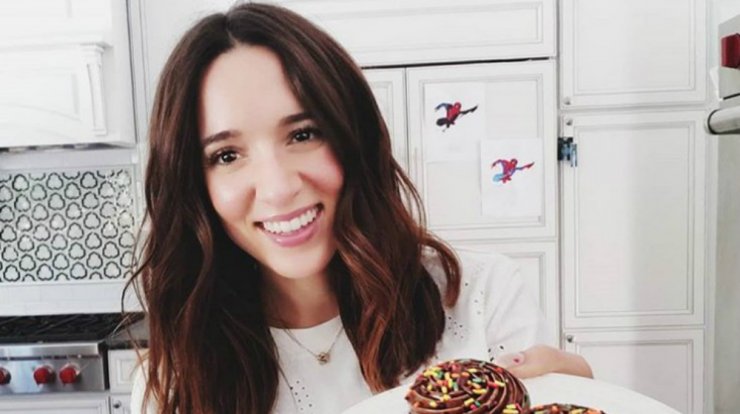 Δεν θα πιστεύετε πόσο μεγάλωσε η κόρη της Καλομοίρας! [εικόνες]