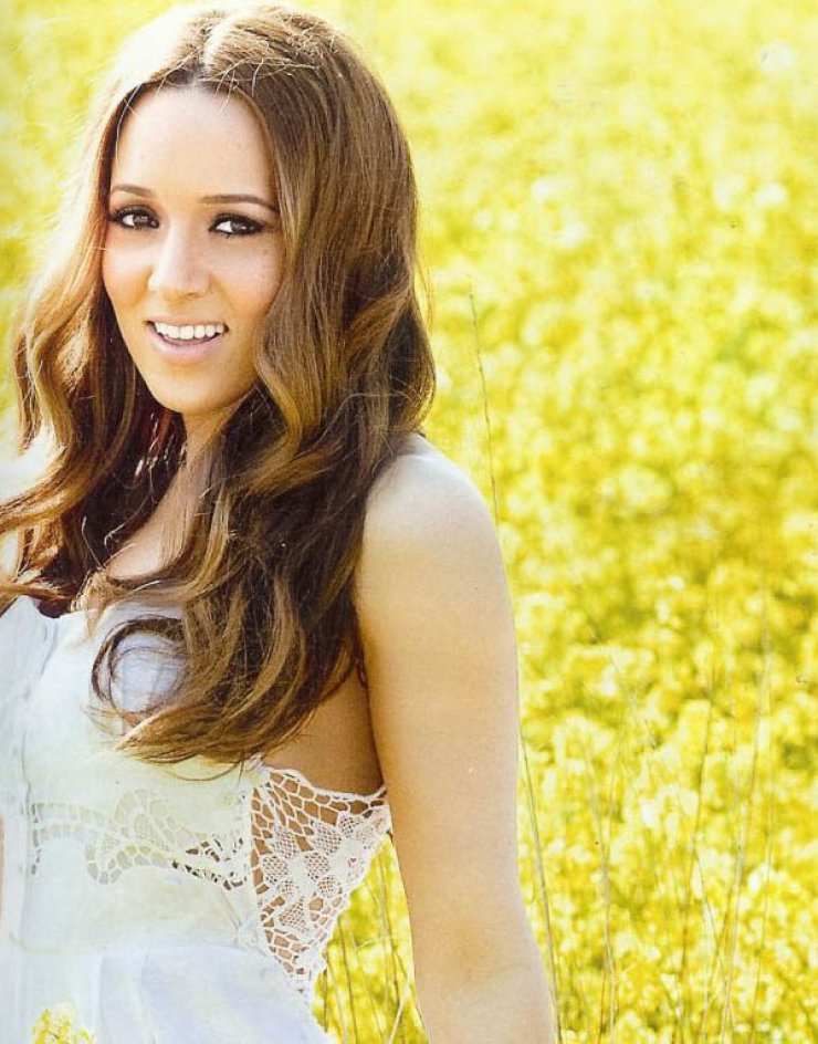 Kαλομοίρα: Aποκάλυψε το φύλο του μωρού