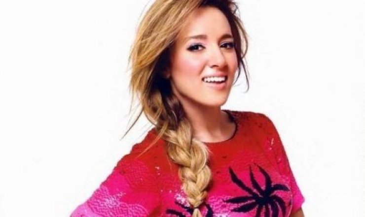 Τι ψώνισε η Καλομοίρα στους γιους της;