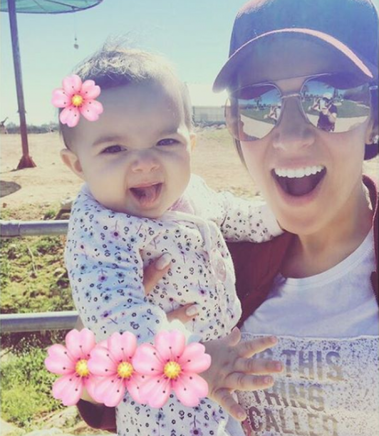 Καλομοίρα: Όλες οι λεπτομέρειες για τη βάπτιση της κορούλα της στην Ελλάδα!