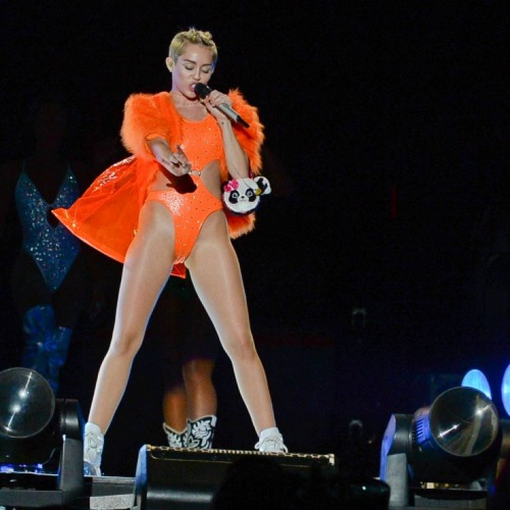 Fashion απορία: «Τι πρέπει να προσέξω για να φορέσω σωστά το καλσόν μου;»