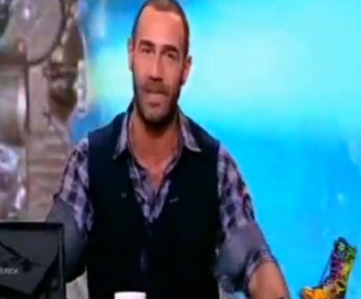 Συγκινημένος ο Α. Κανάκης: Tο αφιέρωμα στο φίλο του που πέθανε