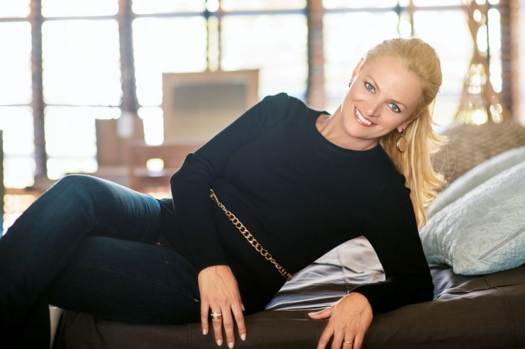 Χριστίνα Λαμπίρη: «Από τη μια στιγμή στην άλλη, βρέθηκα στο μηδέν»