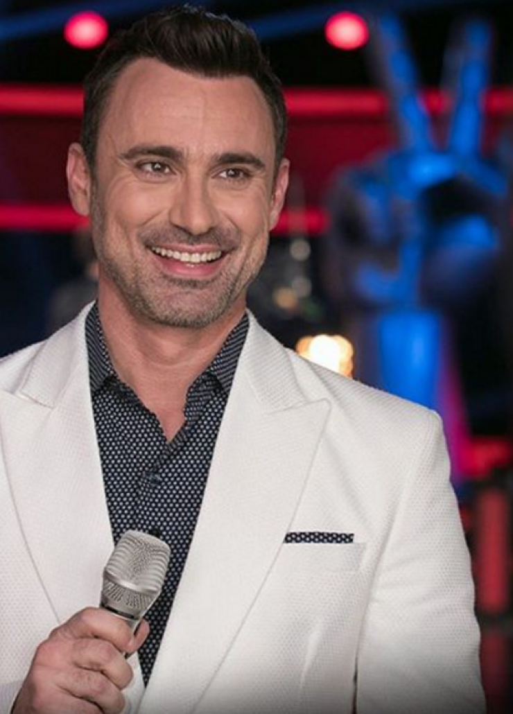 Το ξεκαρδιστικό στιγμιότυπο όταν ο Καπουτζίδης μιμήθηκε τον Μουζουράκη! [βίντεο]