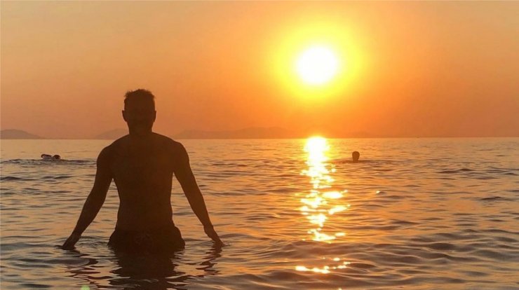 Κι άλλος χωρισμός στην ελληνική showbiz για γνωστό τραγουδιστή που μας ξάφνιασε!