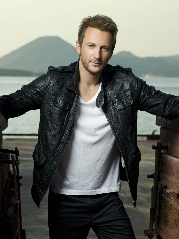 Κώστας Καραφώτης: Όλη η αλήθεια για τον γάμο του!