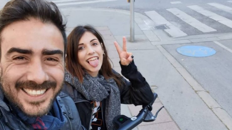 Ειρήνη Καραγιώργη – Χρήστος Κυπρή: Βόλτα στις Φοινικούδες με τα έξι τους παιδιά! [εικόνα] 