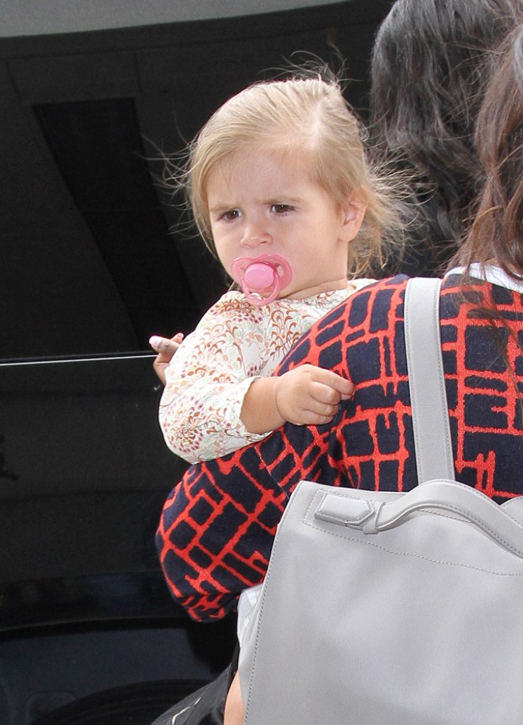 Δείτε το πανέμορφο μωρό της Kourtney Kardashian [εικόνες]