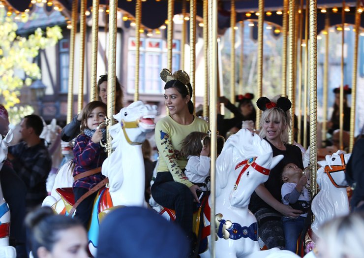 Μια Kardashian στη Disneyland 