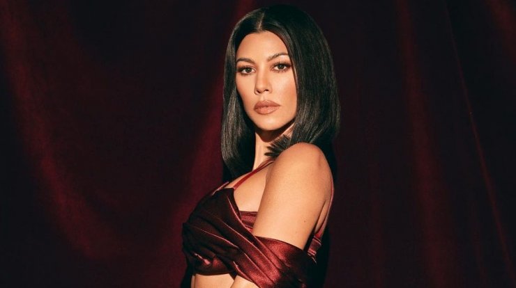 Η Kourtney Kardashian επιβεβαίωσε τη σχέση της με γνωστό μουσικό! 
