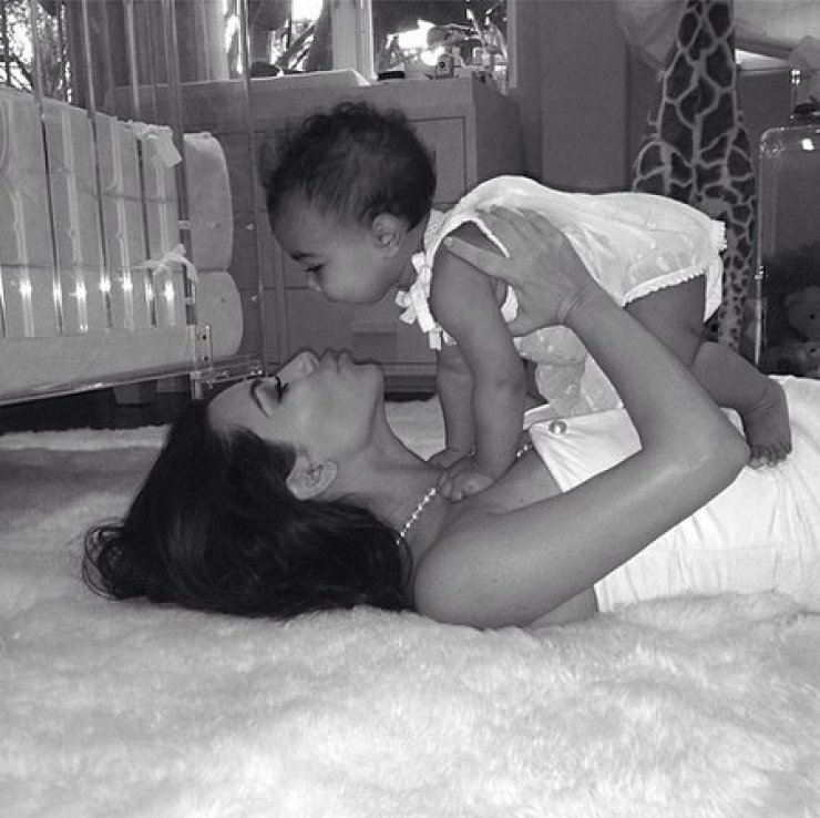 Γνώρισε τη νέα "νταντά" της North West