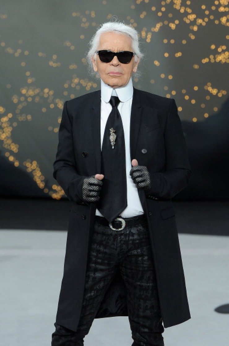 Ο Karl Lagerfeld σκηνοθετεί film με πρωταγωνίστρια την Keira Knightley ως Coco Chanel