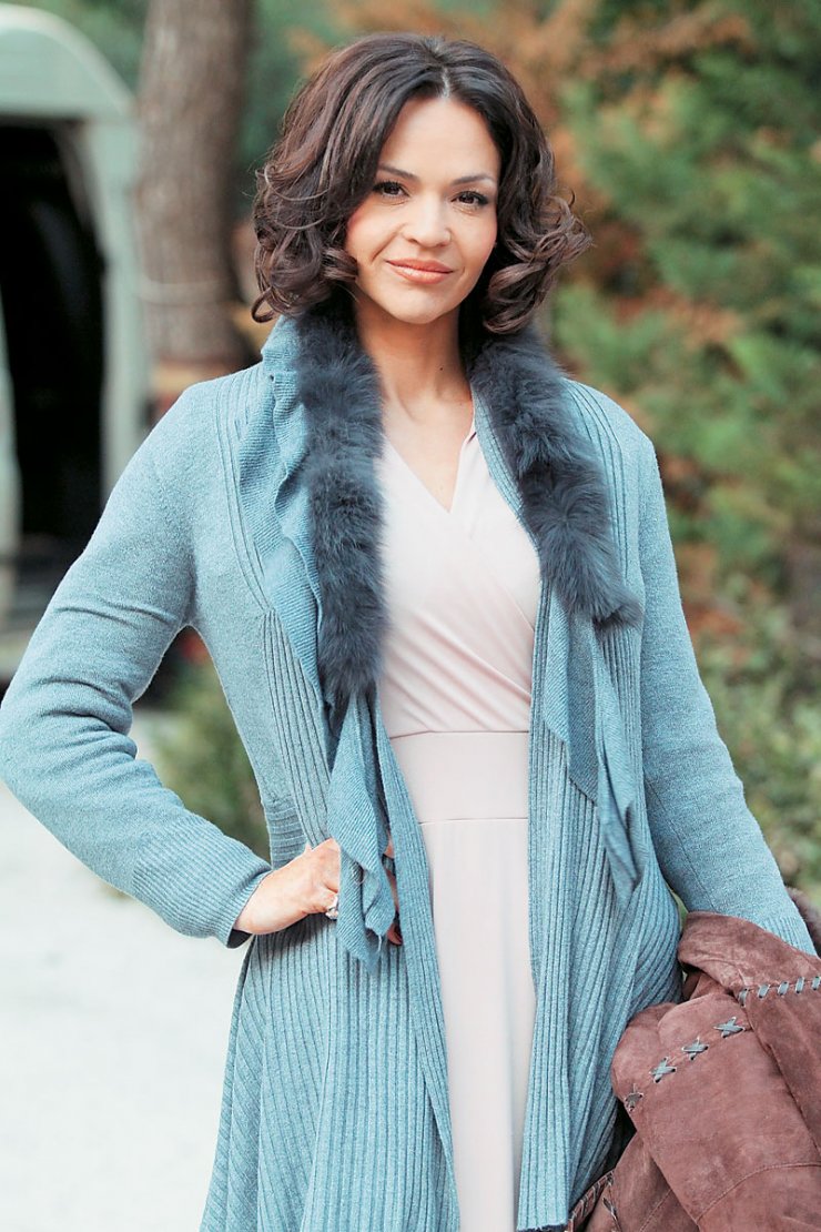 Νικολέττα Καρρά: Μιλάει για την φημολογούμενη κρίση στον γάμο της! [βίντεο]