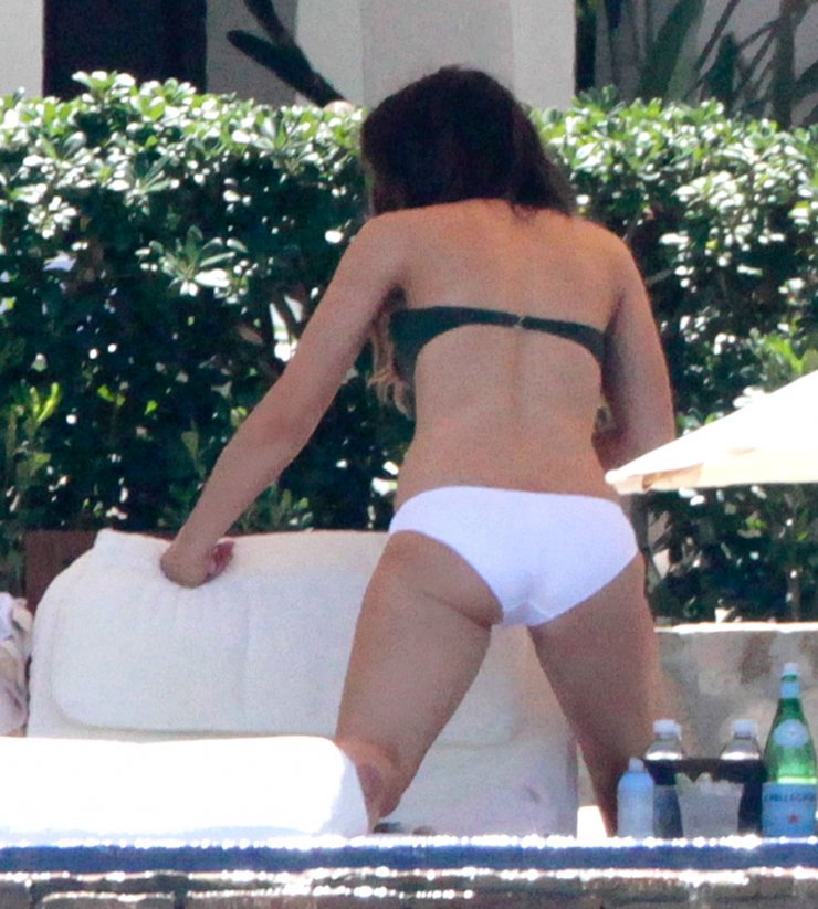 Ποια διάσημη ηθοποιός έχει αυτό το απίθανο σώμα; 