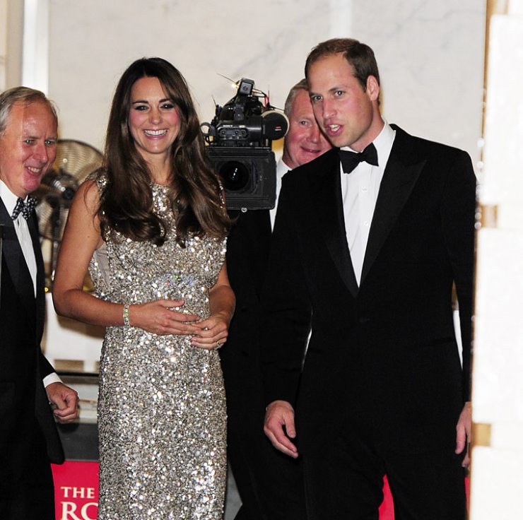 William-Kate: Στο κόκκινο χαλί μετά τη γέννηση του γιου τους!