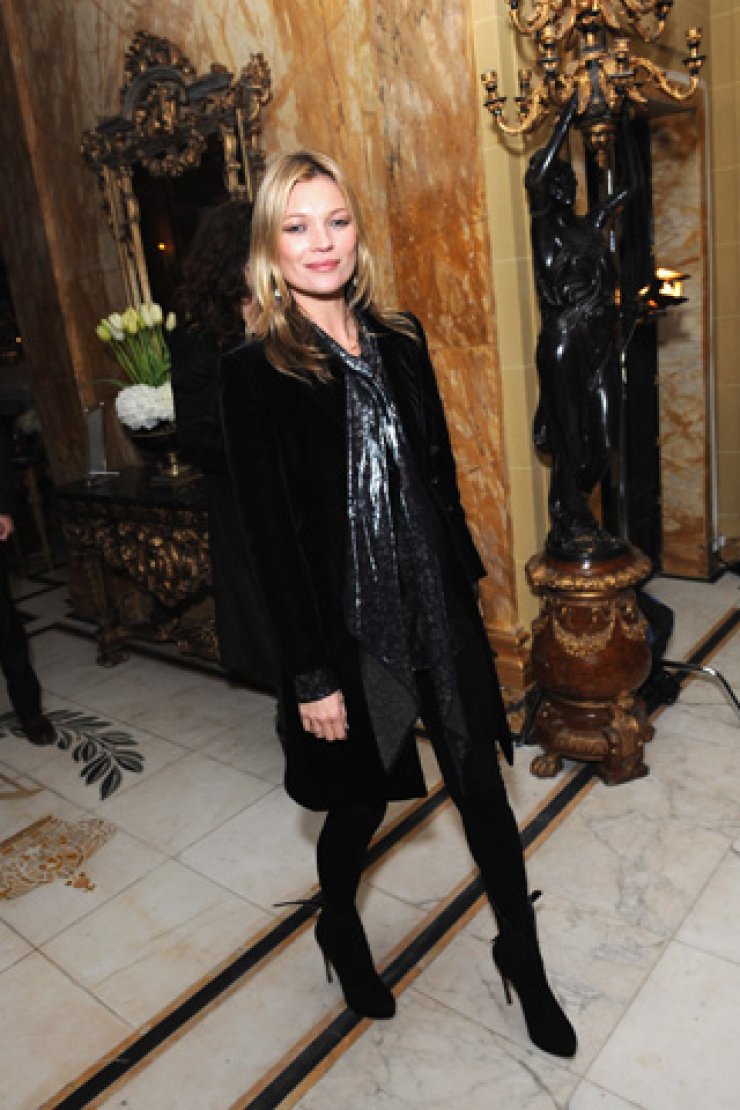 Δες την 13χρονη αδερφή της Kate Moss!