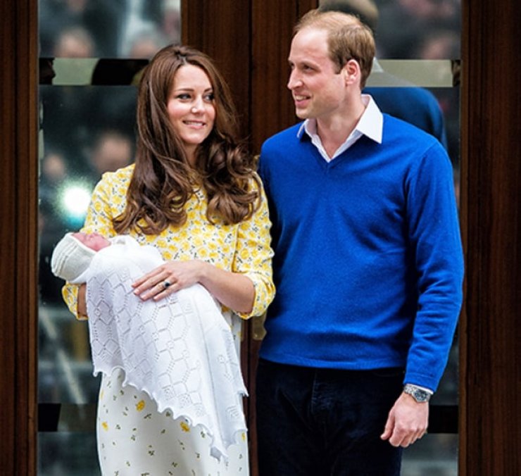 Η πριγκίπισσα Charlotte έγινε έξι μηνών και είναι πανέμορφη!