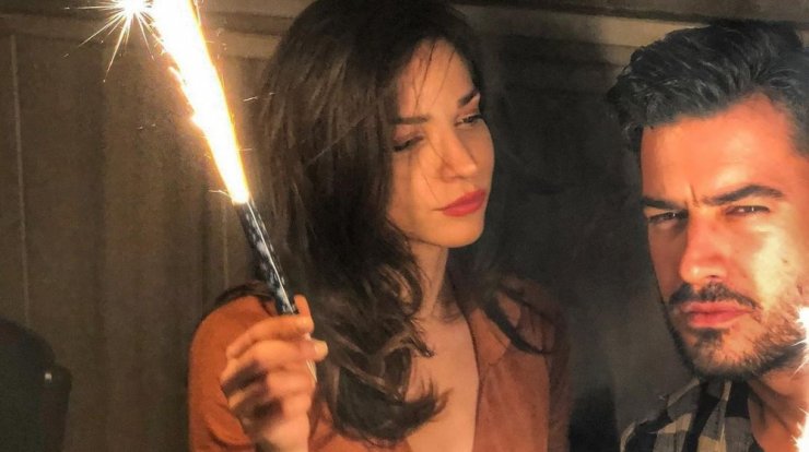 Κατερίνα Γερονικολού: Αποκαλύπτει ποια είναι η σχέση της με τη μητέρα του Γιάννη Τσιμιτσέλη [βίντεο]