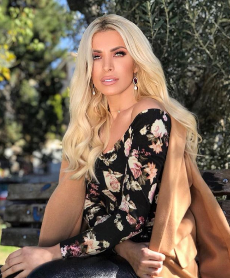 Κατερίνα Καινούργιου: Το χαρακτηριστικό στο πρόσωπό της που αλλάζει όταν δεν φοράει μακιγιάζ!