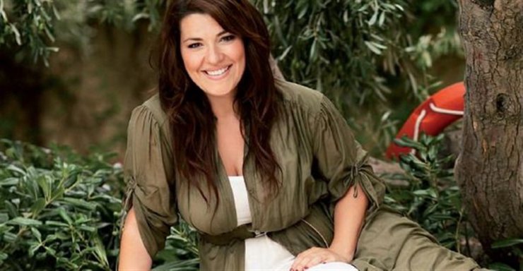 Kατερίνα Ζαρίφη: "Δεν παντρεύεται η Ελένη"