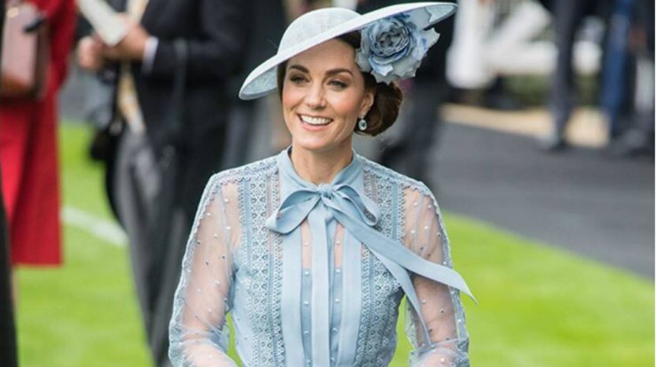 Kate Middleton: Αντέγραψε outfit της πριγκίπισσάς Diana   