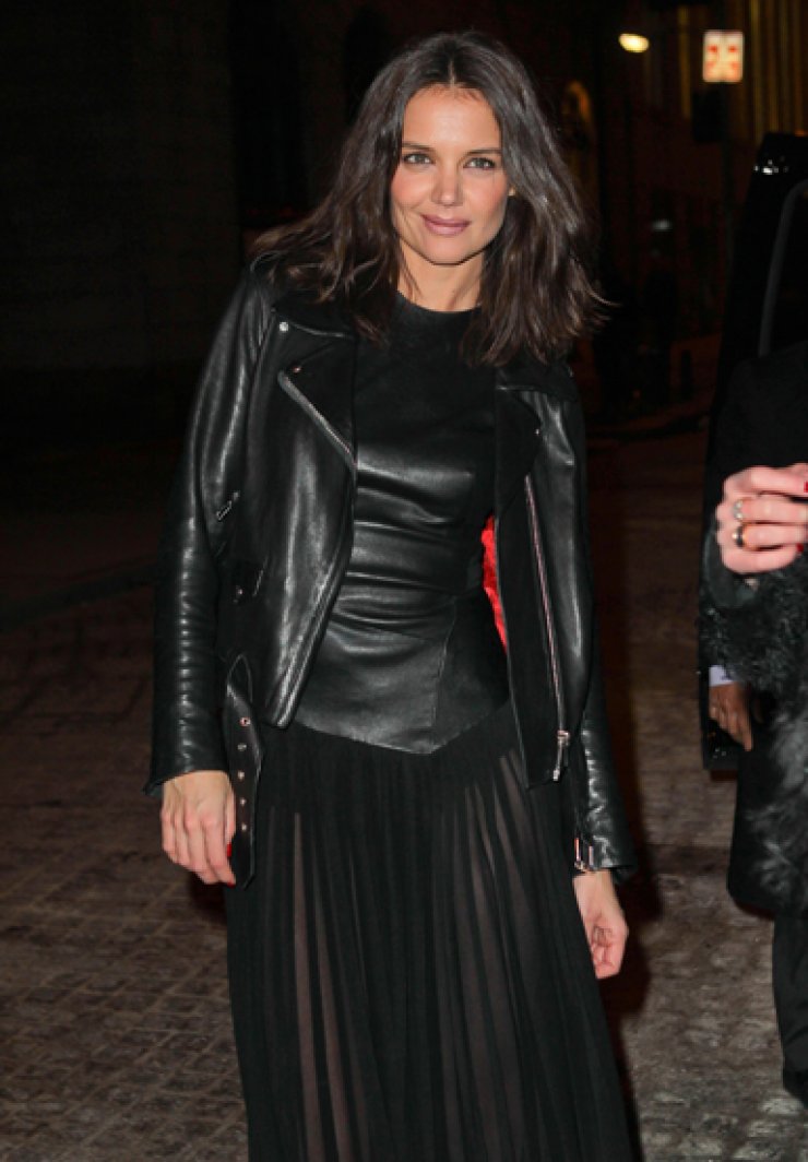 Η διάφανη φούστα της Katie Holmes [φωτογραφίες]