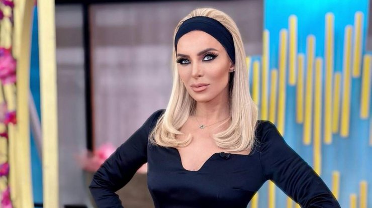 Κατερίνα Καινούργιου: Ποζάρει χωρίς μακιγιάζ και φίλτρα στο κρεβάτι και είναι πανέμορφη [εικόνα]