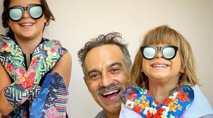 Κρατερός Κατσούλης: Μιλά για την περιπέτεια των παιδιών του με τον κορωνοϊό 