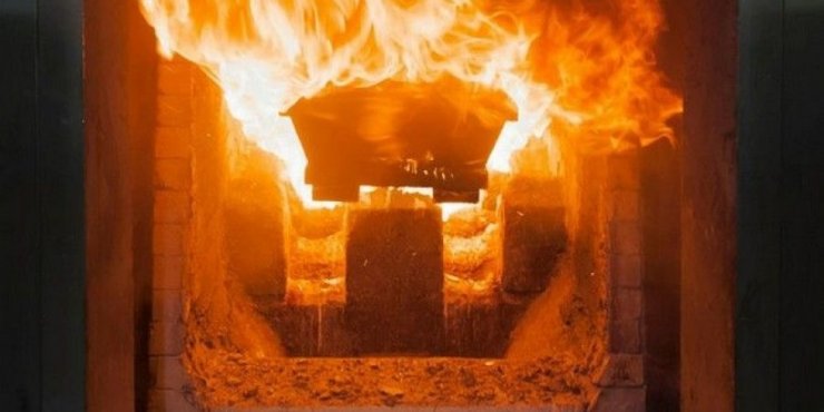 Πληρώνουν για να μπουν σε "προσομοιωτή θανάτου και καύσης"