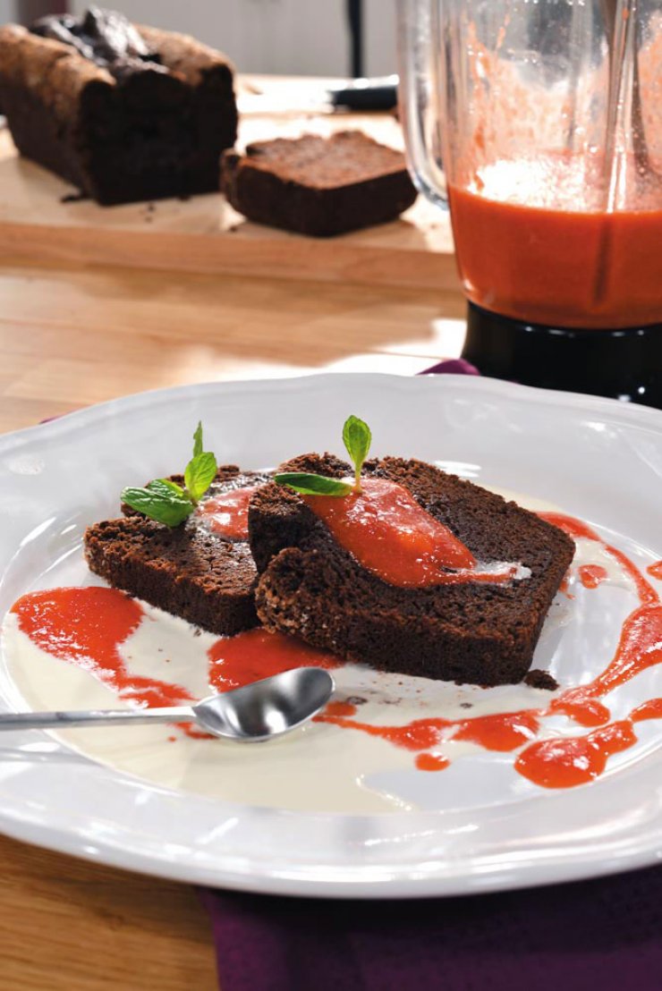 Κέικ Σοκολάτας με κόκκινα φρούτα